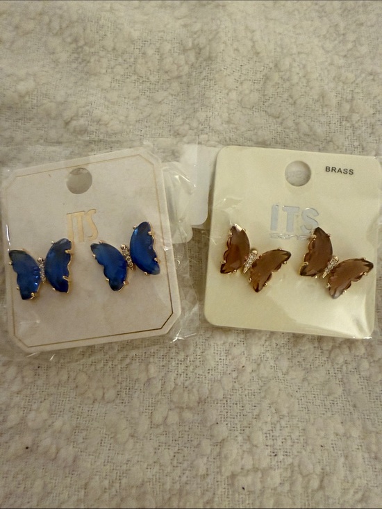 Its sense Accessories - !it jeans Blue and Brown Butterfly Stud Earrings - Set of 2